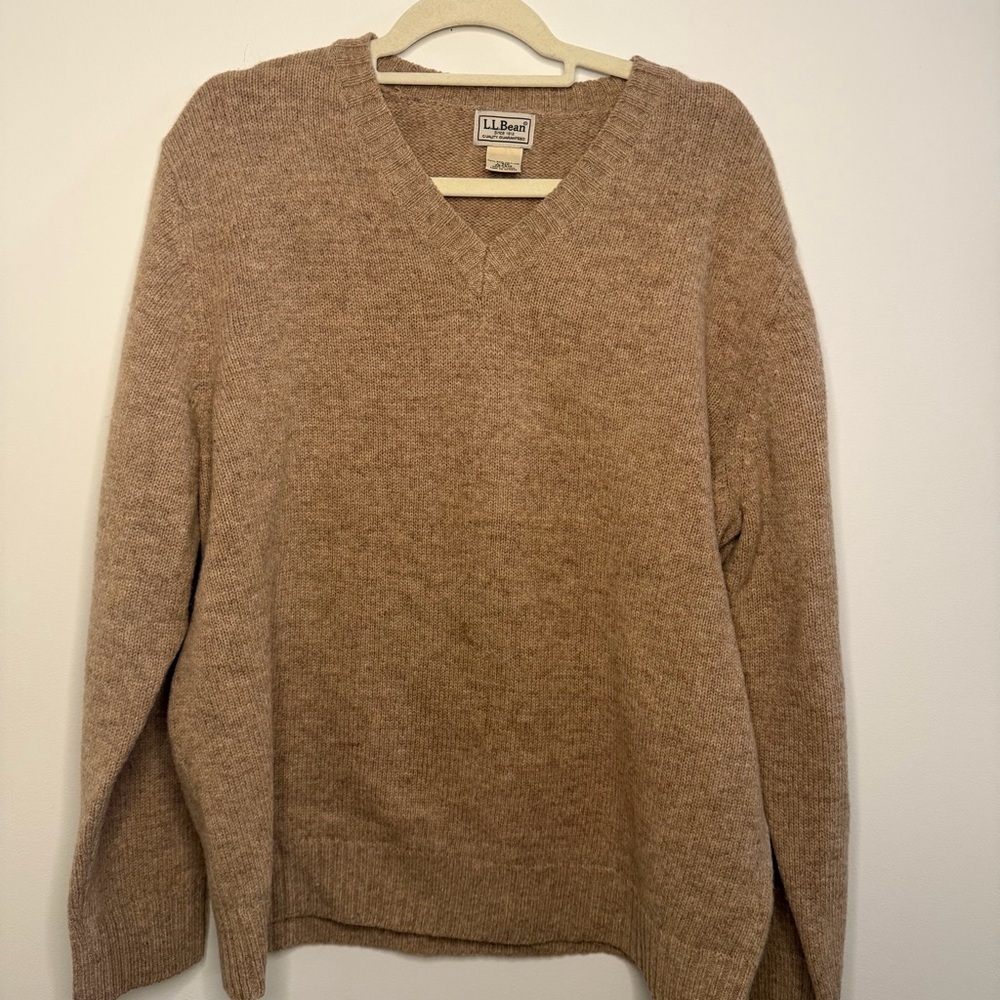 L.L. Bean Men's Vintage Shetland Wool Tan Sweater - Large -Natural Fiber Classic